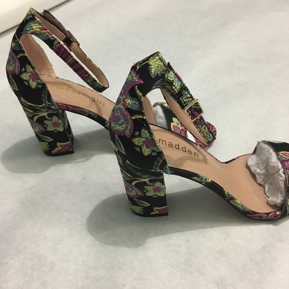 Madden Girl block heels - Picture 3 of 3